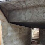 コンクリート落下防止ネット設置工事