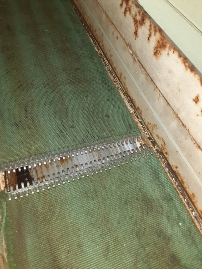 ボール送球用ベルト復旧工事