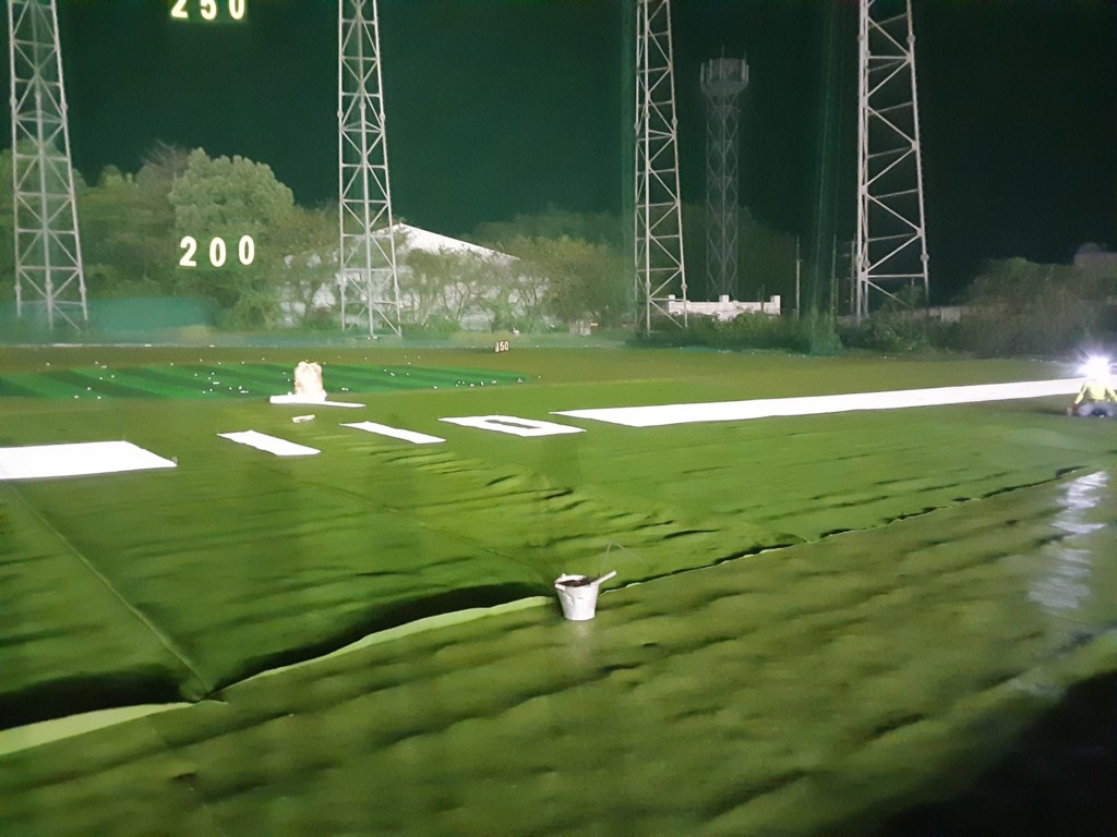 人工芝貼り工事