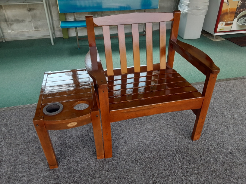 打席イス・テーブル塗装工事