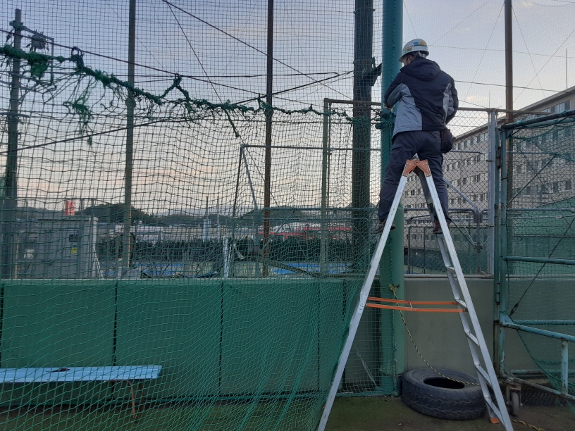 グラウンドネット修繕工事