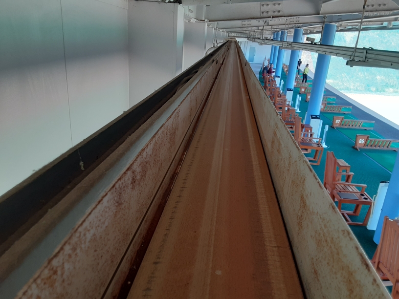 水平コンベアベルト交換工事