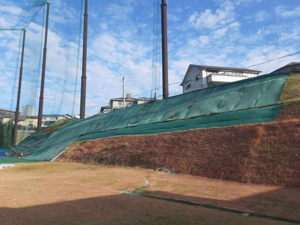 法面UVシート貼り工事