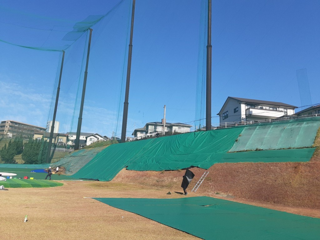 法面UVシート貼り工事