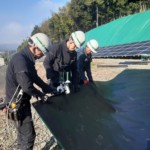 駐車場法面ＵＶシート貼り工事