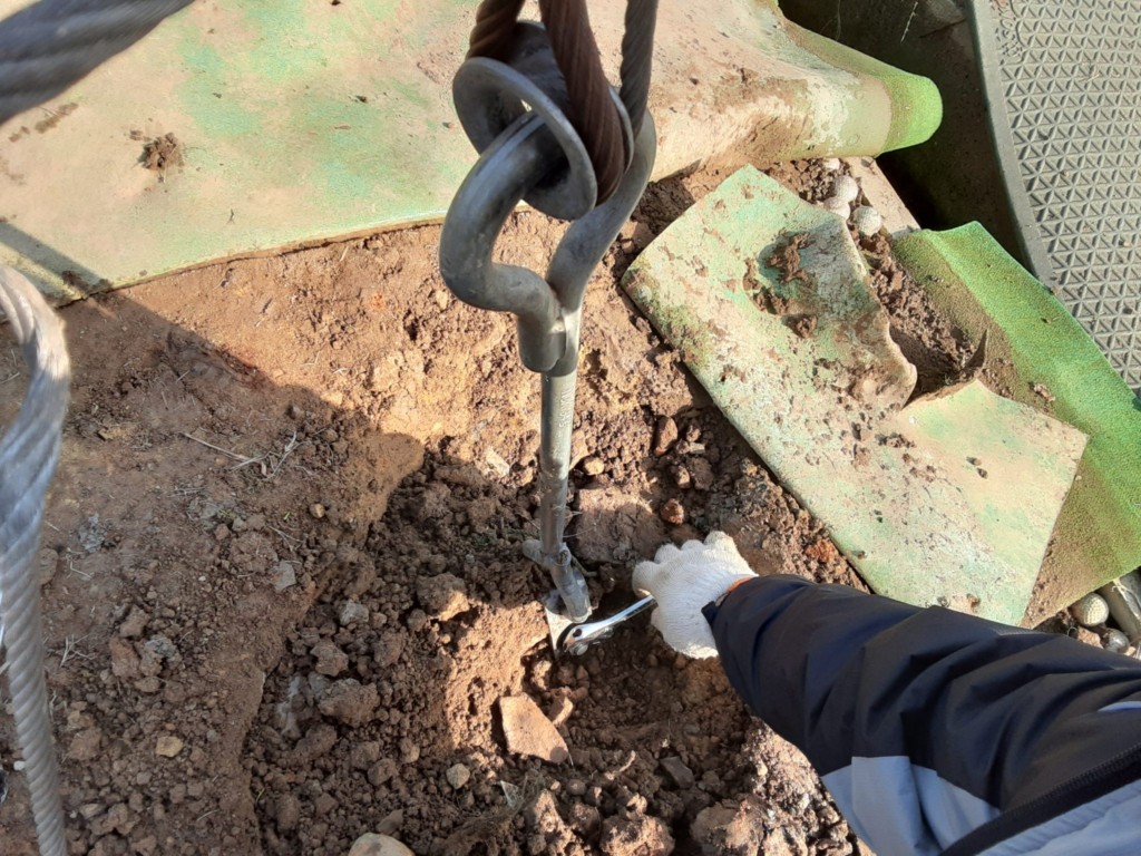 アンカー復旧工事