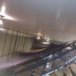 天井落下防止ネット設置工事