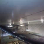 天井落下防止ネット設置工事