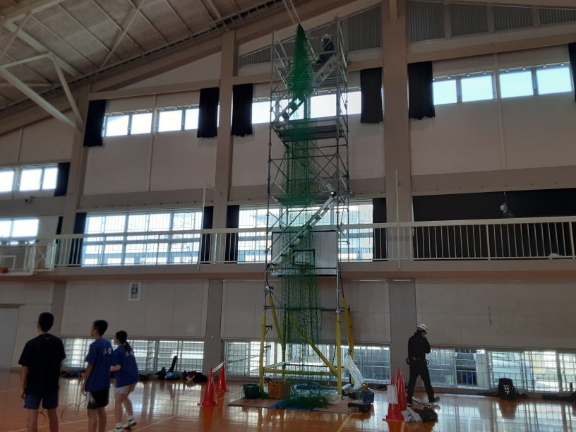 体育館仕切りネット設置工事