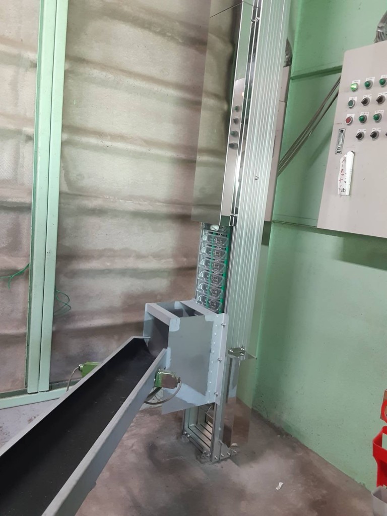 縦コンベア入替工事