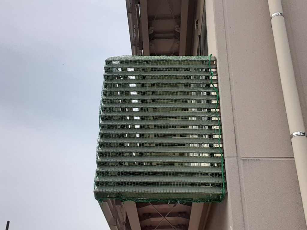 剥落防止ネット設置工事