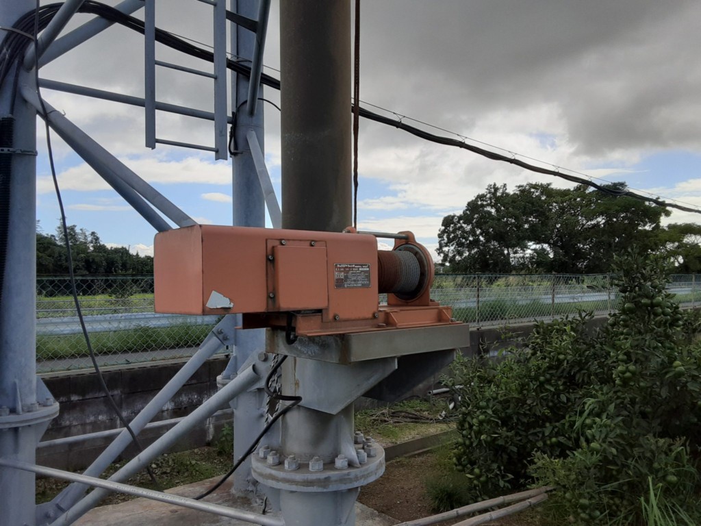 電動ウインチ交換工事