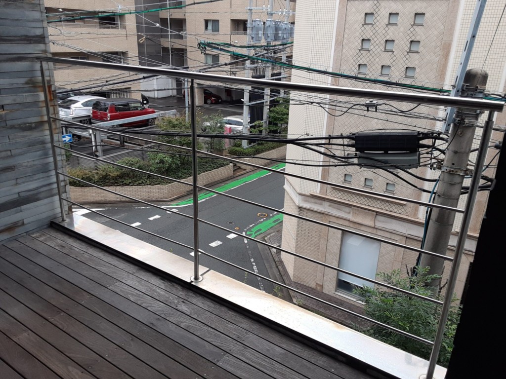 落下防止ネット設置工事