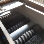 ボール洗浄機ブラシ交換工事