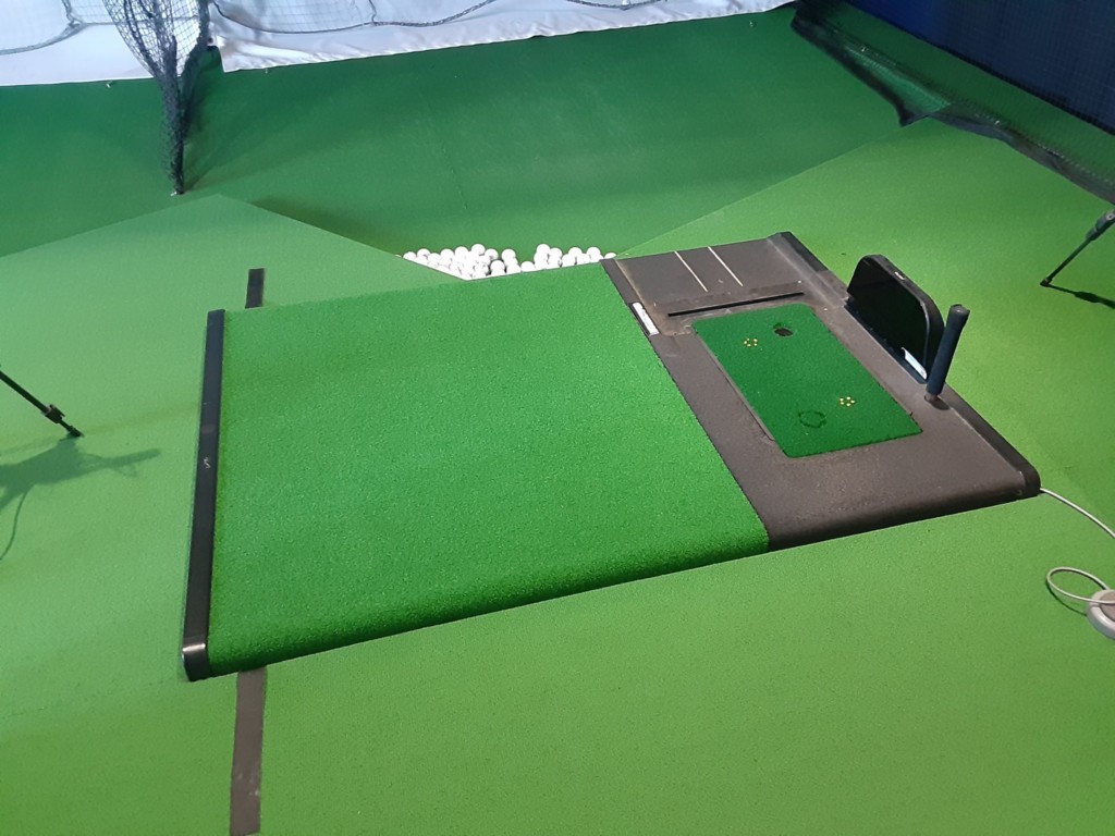 人工芝貼替工事