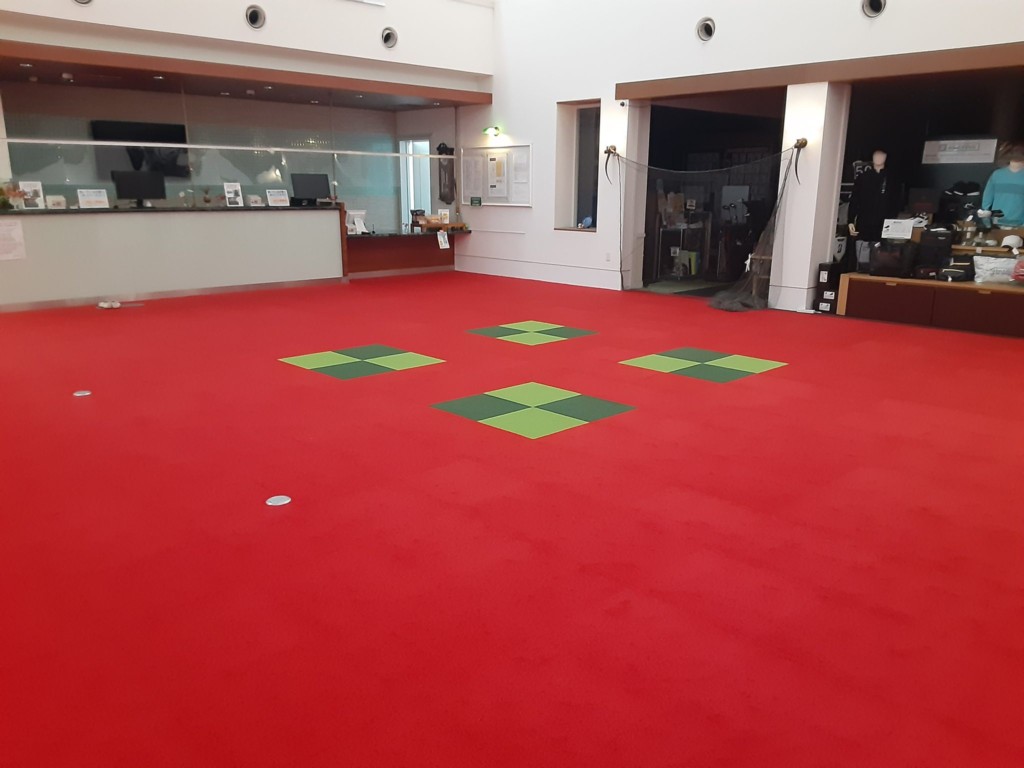 フロントタイルカーペット貼替工事