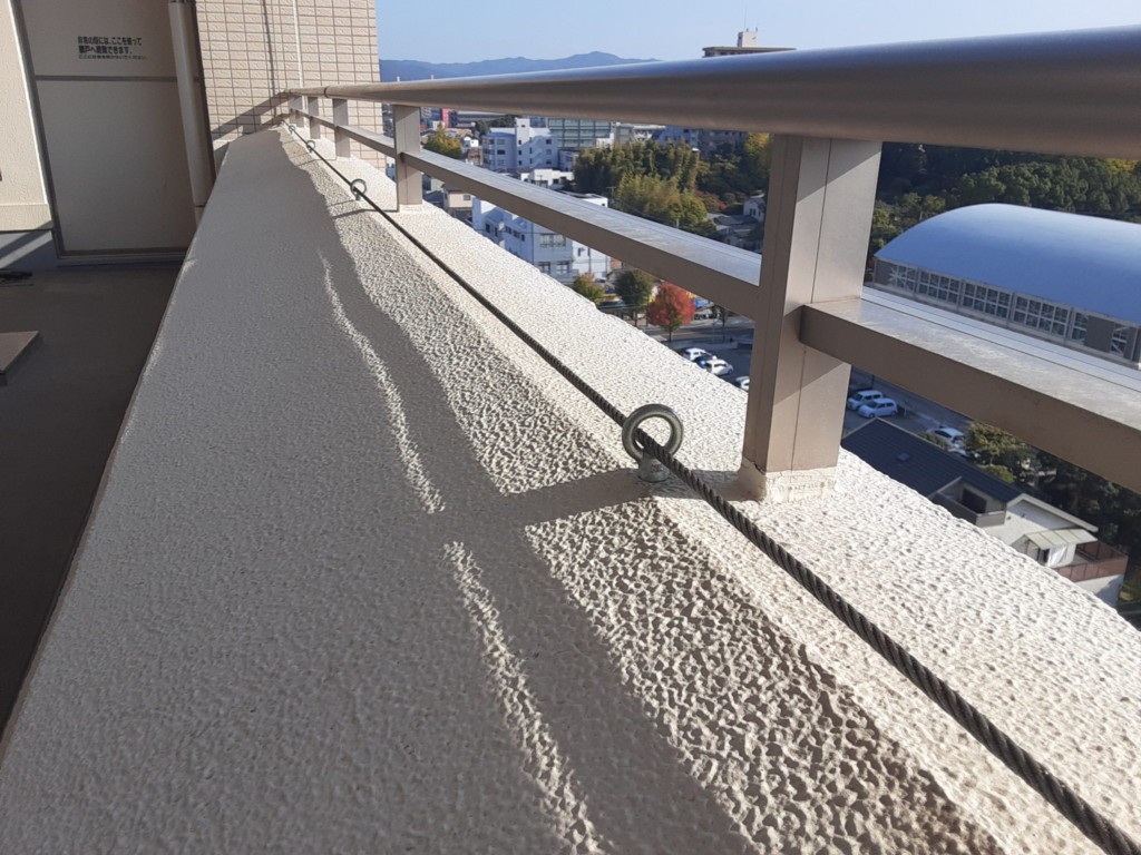 落下防止ネット設置工事