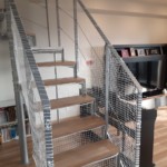 階段落下防止ネット設置工事