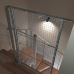 階段落下防止ネット設置工事