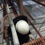 天井裏落下防止ネット設置工事