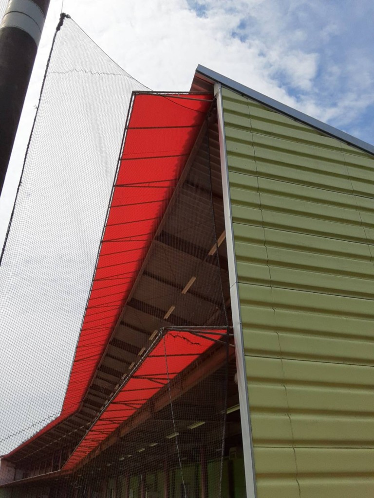 固定張りネット張替工事