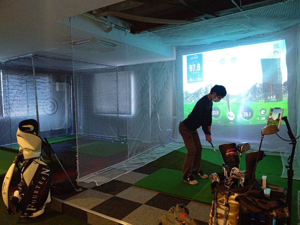 インドアゴルフショールーム