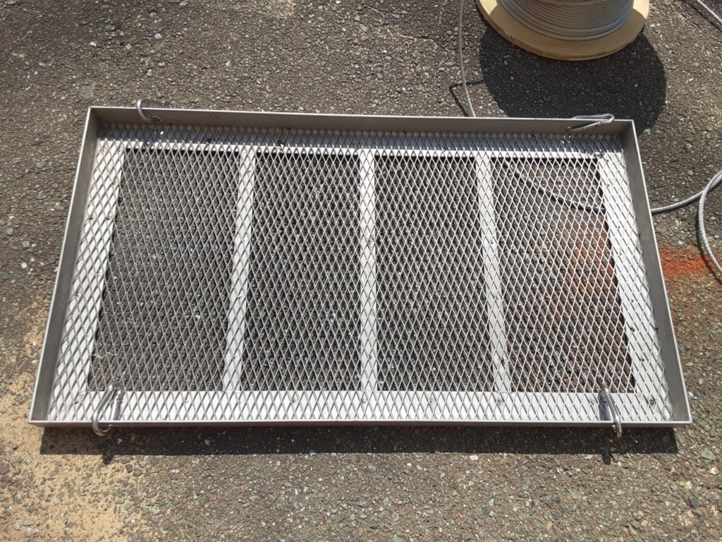 ごみ受けシュート設置工事