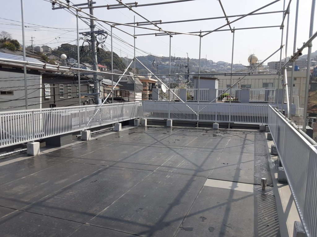 屋上ゴルフネット設置工事