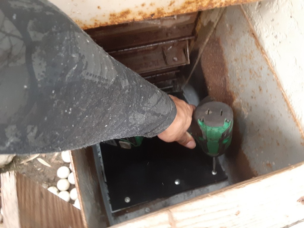 シュート補修工事