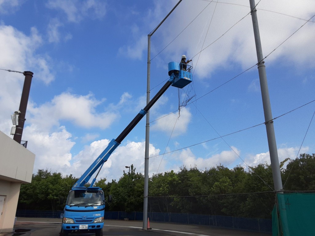防球ネット補修工事