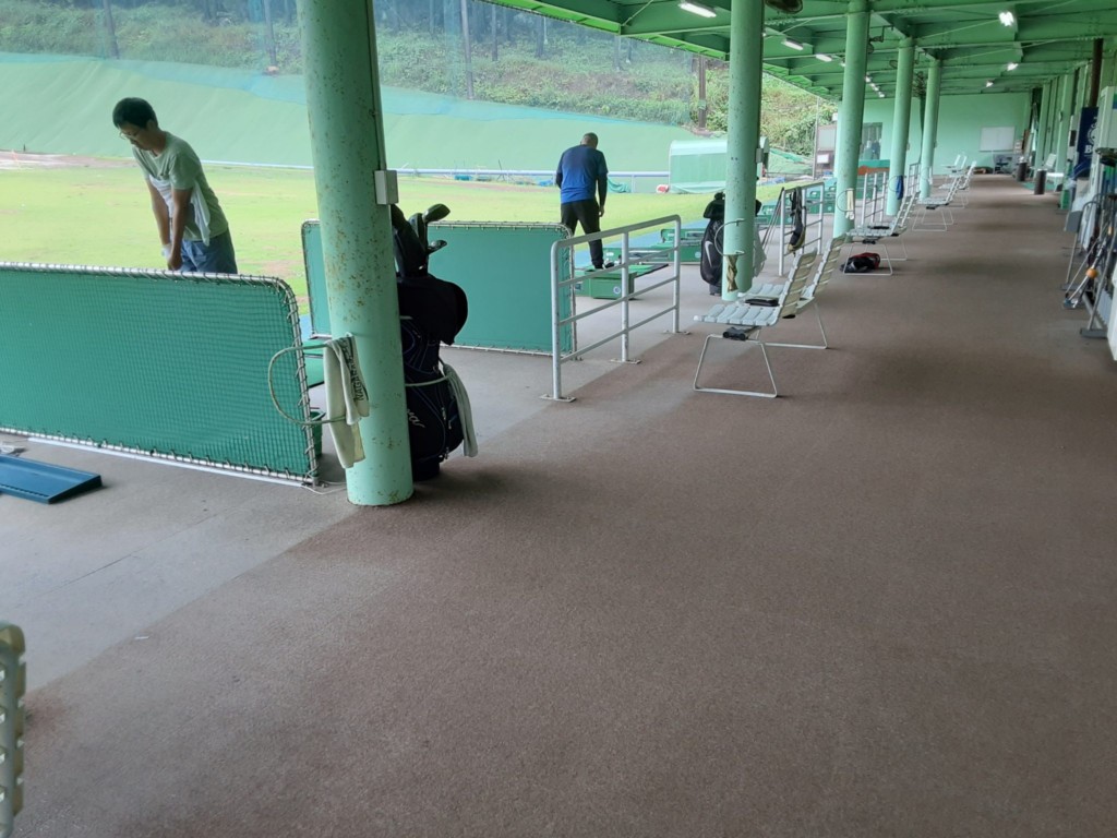 タイルカーペット貼替工事