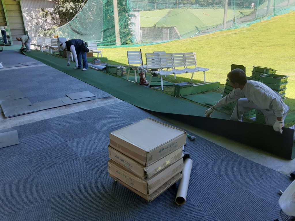 タイルカーペット貼替工事