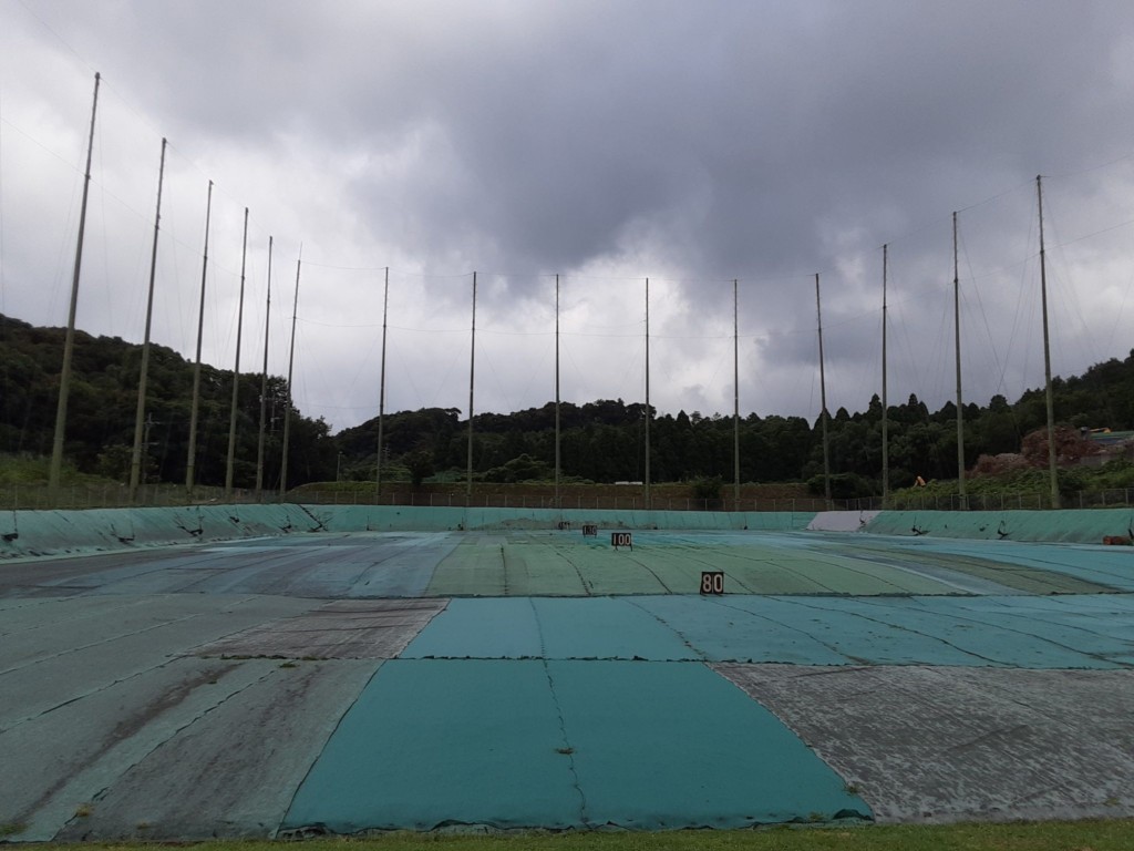 コンクリート柱建て替え及び防球ネット張替工事