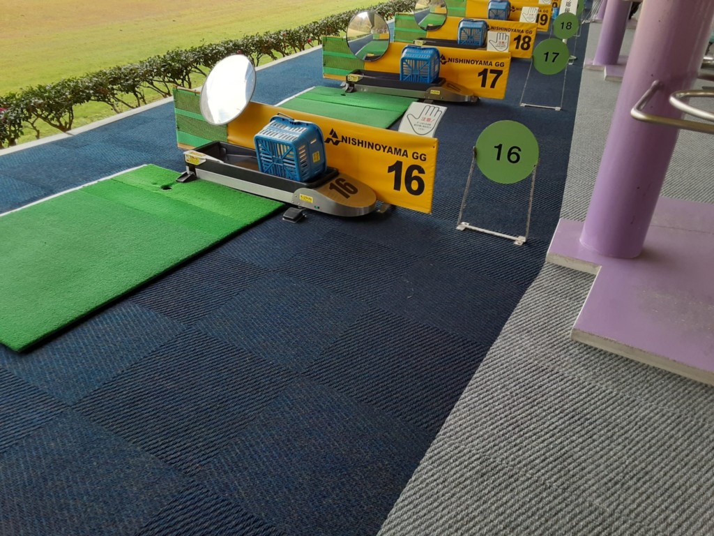 タイルカーペット貼替工事