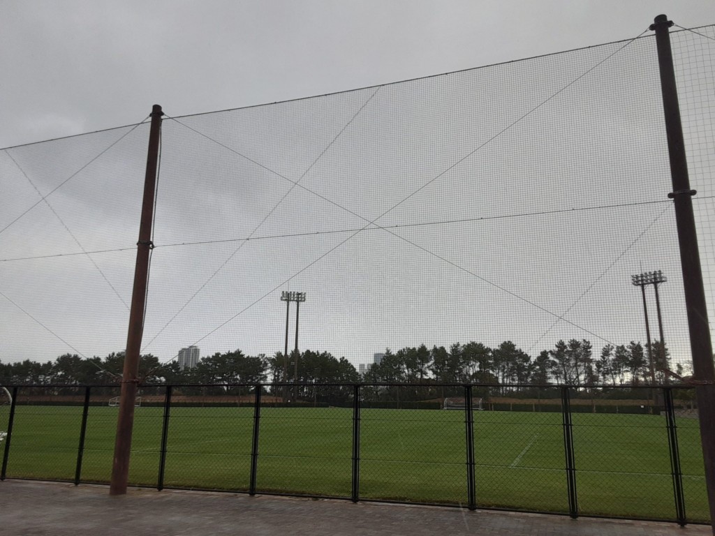 雁の巣グラウンド防球ネット一部張替工事