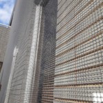 外壁剥落防止ネット設置工事