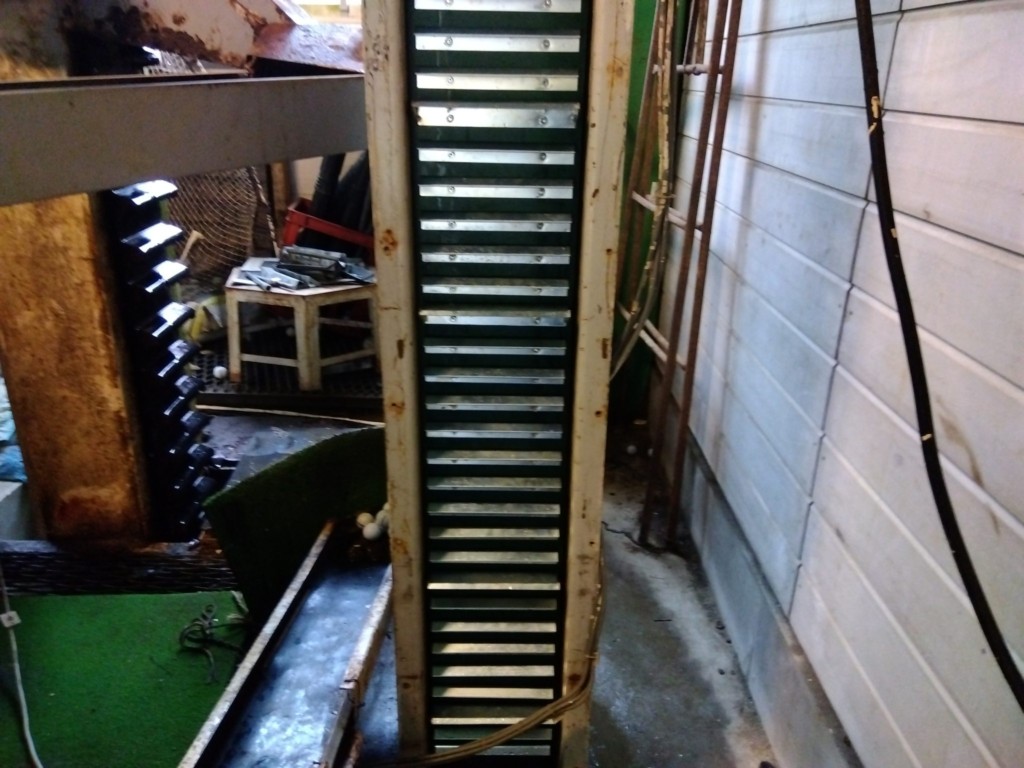 タテコンベルト交換工事