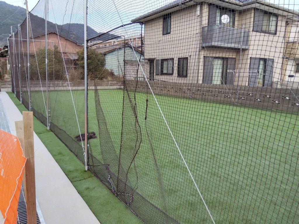 防球ネット及び人工芝設置工事