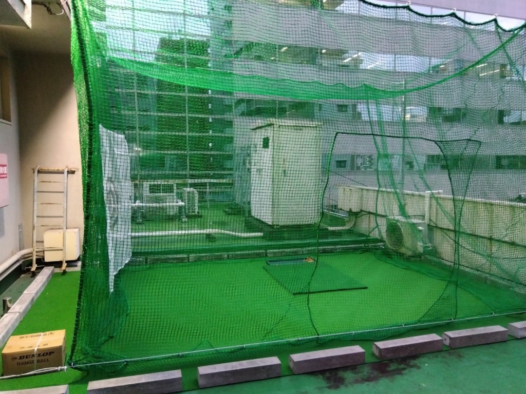 屋上インドアゴルフネット設置工事