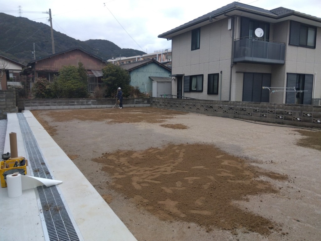 防球ネット及び人工芝設置工事