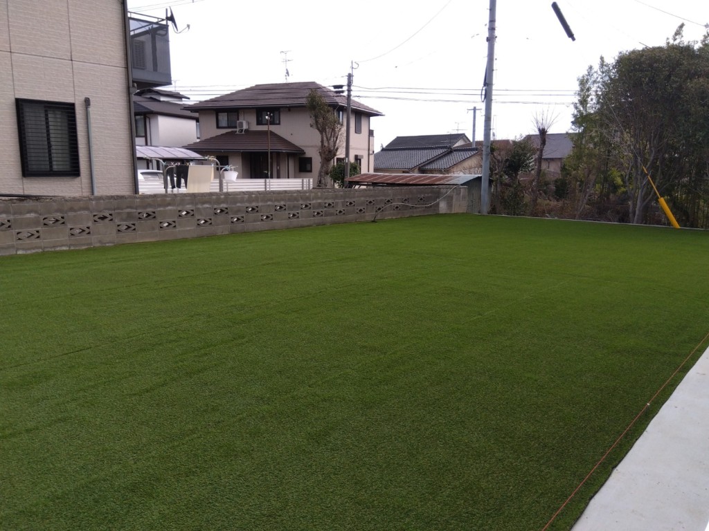 防球ネット及び人工芝設置工事