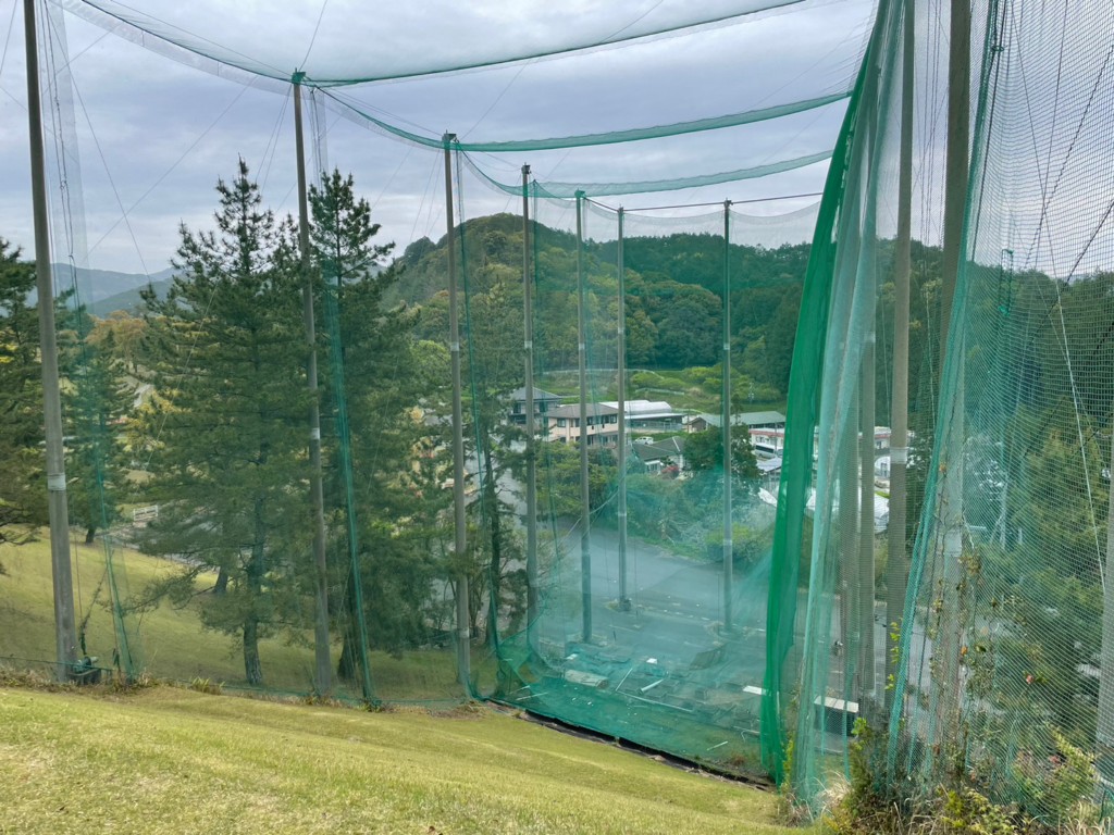 正面ネット追加張り工事