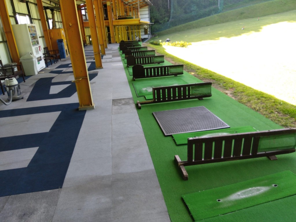 コーナーゴム設置工事