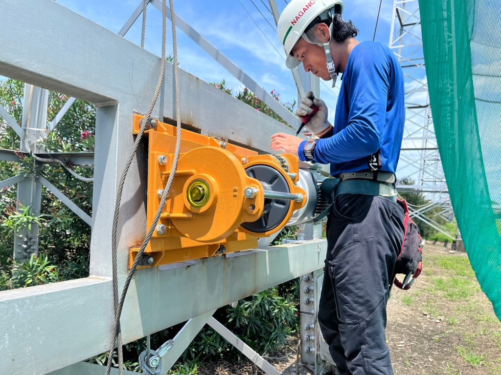 ウインチ交換工事