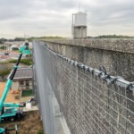 外壁落下防止ネット設置工事