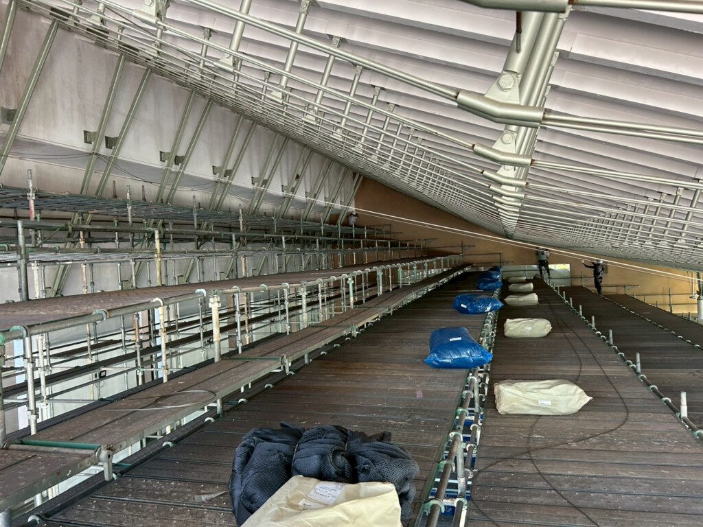 剝落防止ネット設置工事