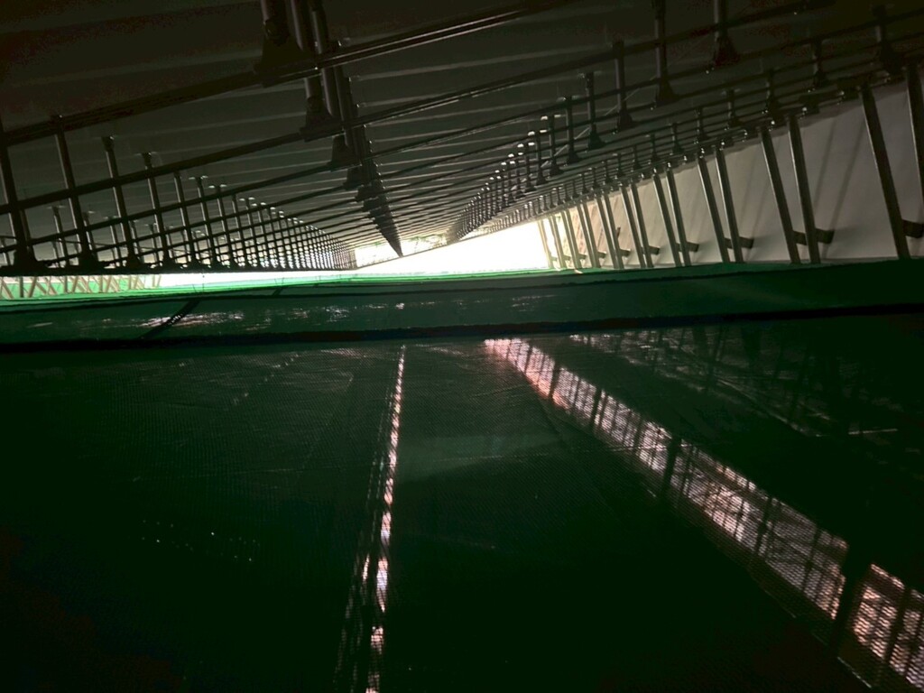 剝落防止ネット設置工事