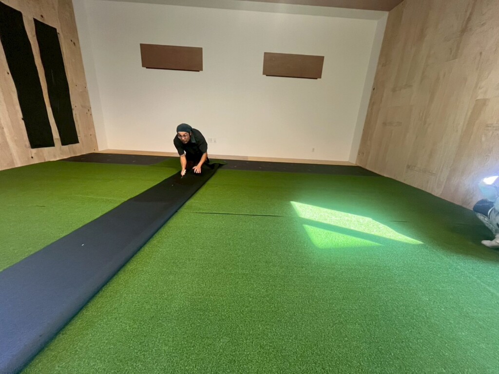 シミュレーションゴルフ区画設置工事